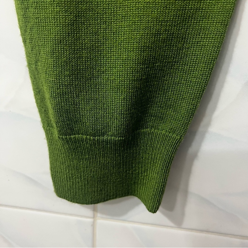 Banana Republic Green 100% Merino Wool Sweater Sz M Preppy Old Money Academia - Picture 6 of 14